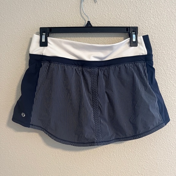 lululemon athletica navy and white striped skort size 6 - Picture 4 of 5